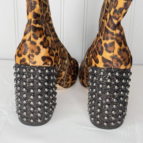 Jessica Simpson 9.5 Leather Cheetah Print Studded heel booties Real Cow Hair Fur - Picture 5 of 8